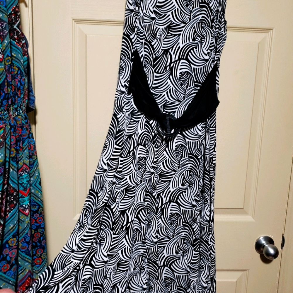 Women's dress